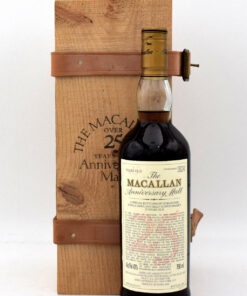 Macallan 25 Year Anniversary Malt - Distilled in 1971 bottle